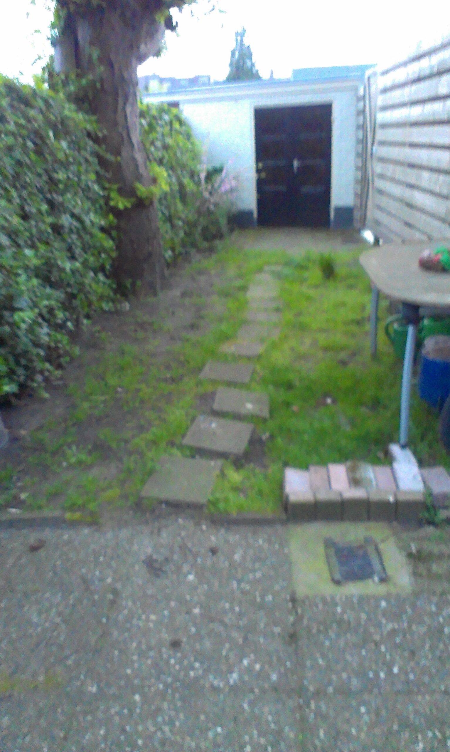 ontwerp lange smalle tuin