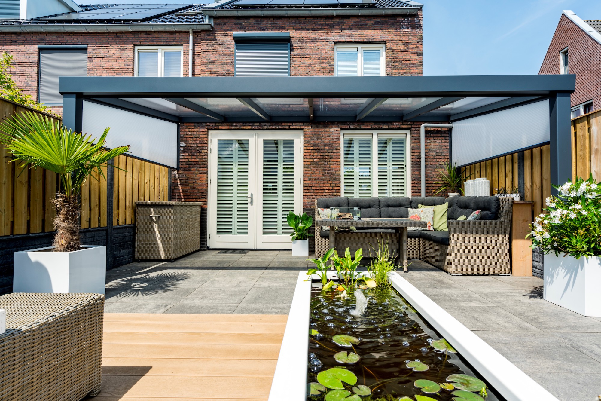 tuinontwerp met overkapping